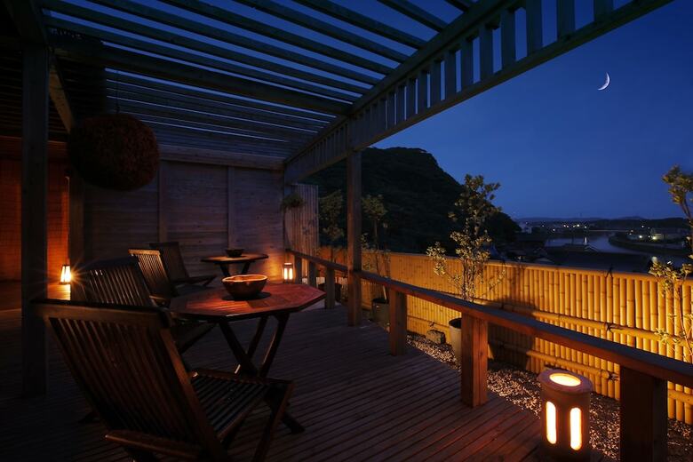 Sanbi No Yado Ryokan Kawana