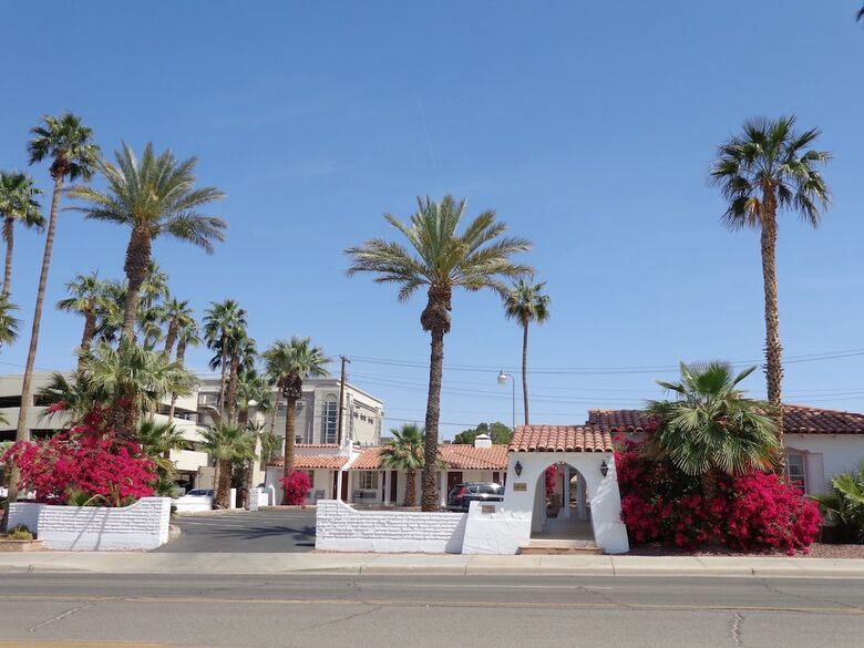 Historic Coronado Motor Hotel