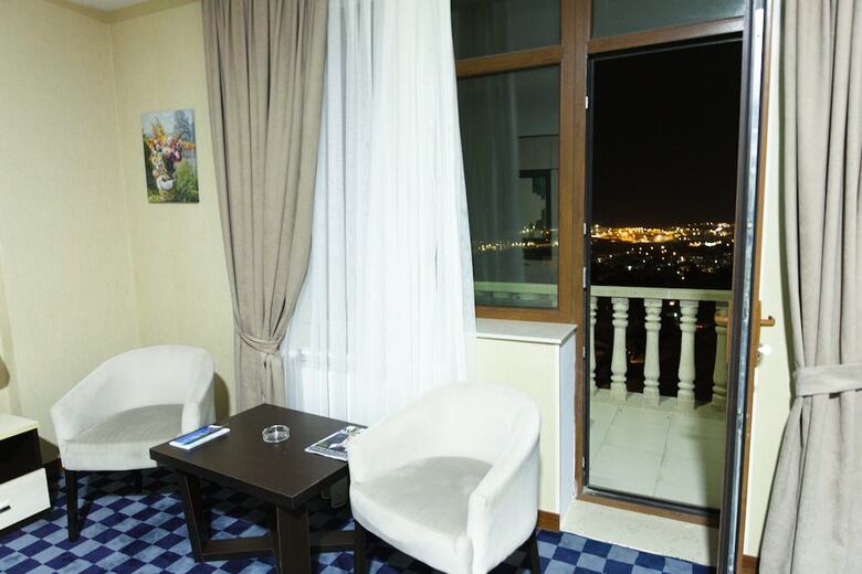 Sea Pearl Hotel