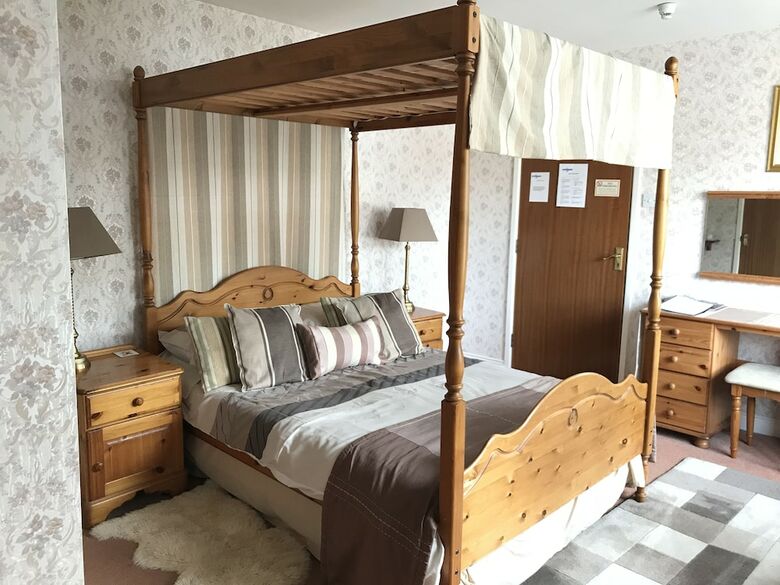 Bed & Breakfast Liverpool House