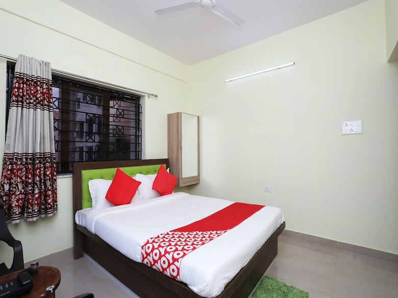 Hotel Oyo 15450 City Point Newtown