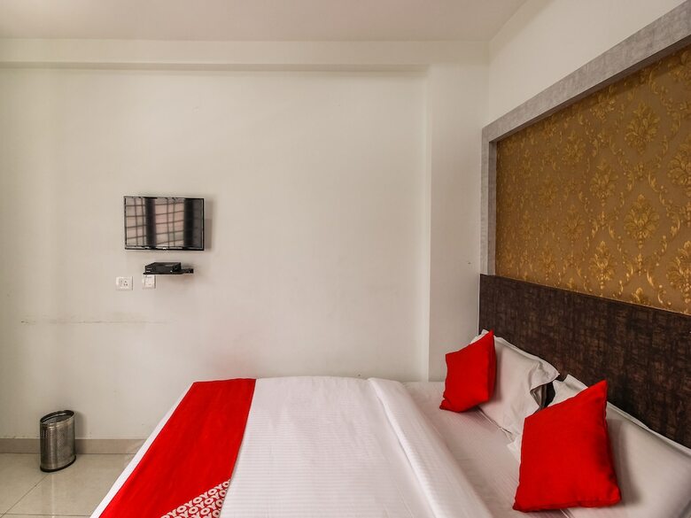 Hotel Oyo 16377 Eagle Fantasy