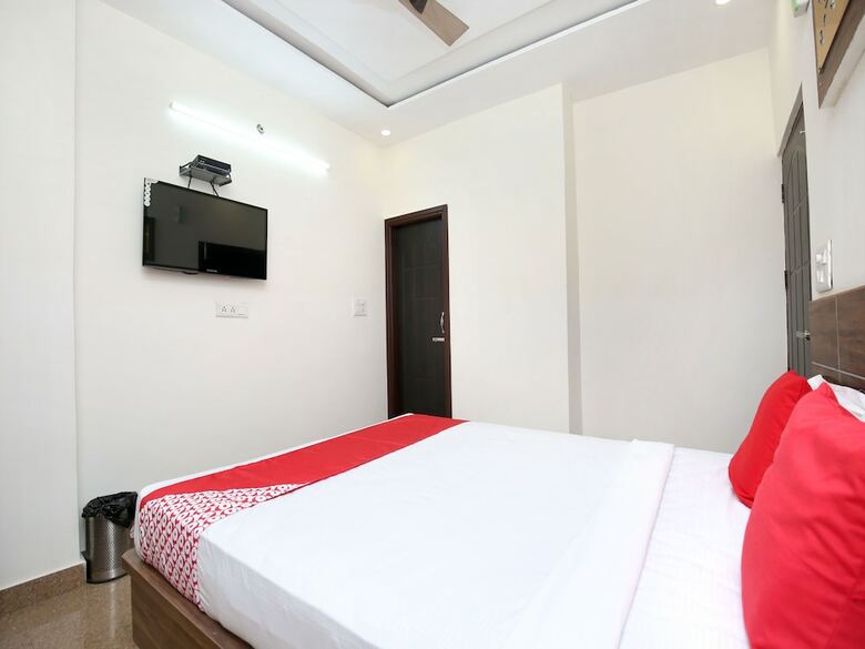 Oyo 16763 Hotel True Man