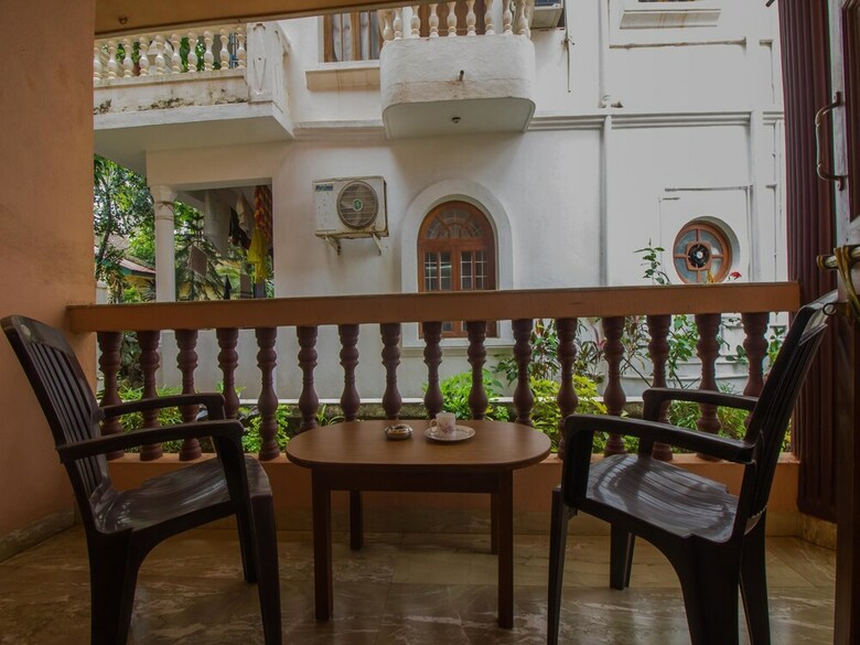 Hotel Oyo 17114 Home Elegant Studio Candolim Beach