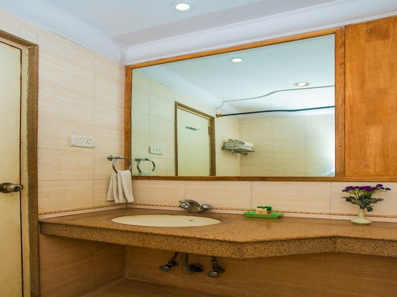 Hotel Oyo 3496 Dass Suites