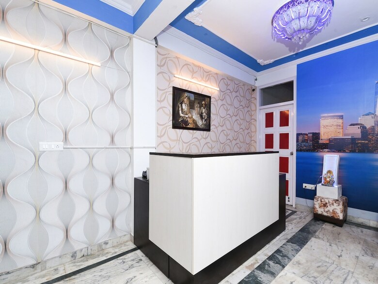 Hotel Oyo 16687 Namdeep