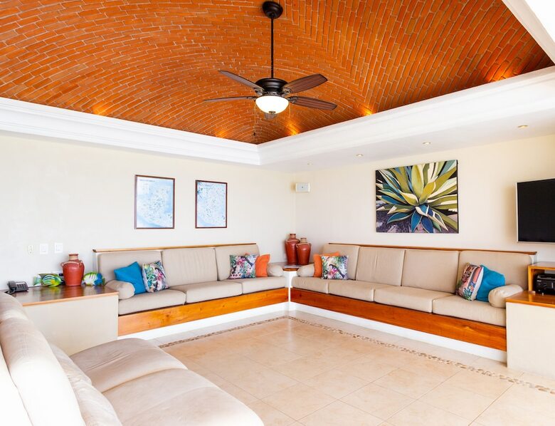 Ocean Front Private 3 Bedroom Villa In Akumal