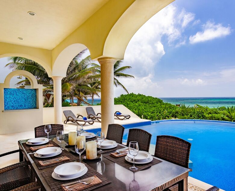 Ocean Front Private 3 Bedroom Villa In Akumal