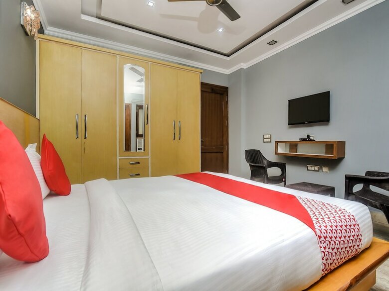 Hotel Oyo 18254 Glorious Stayz