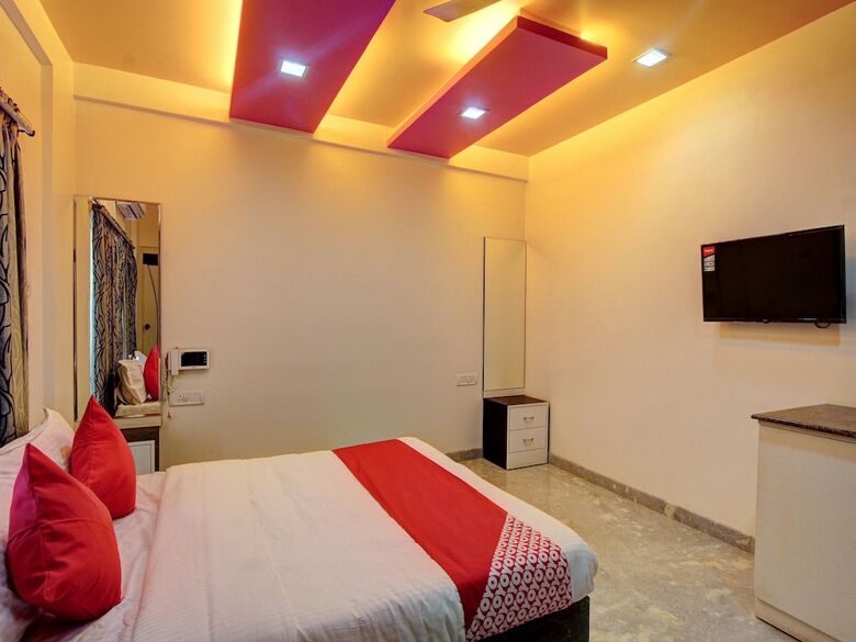 Hotel Oyo 17116 Lng Hospitality
