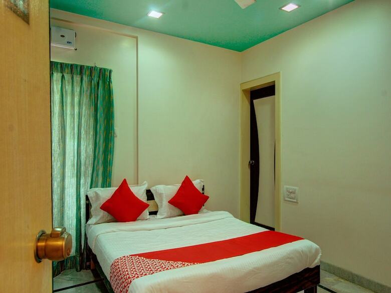 Hotel Oyo 17116 Lng Hospitality