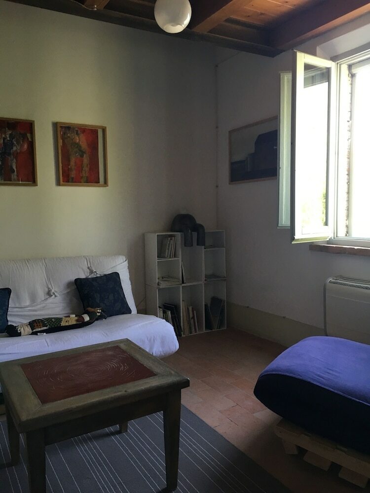 Agroturismo La Fratta Art - House