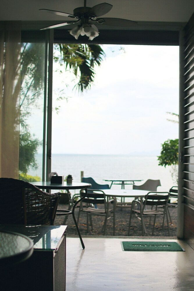 Coffee At Home Hostel - Adults Only