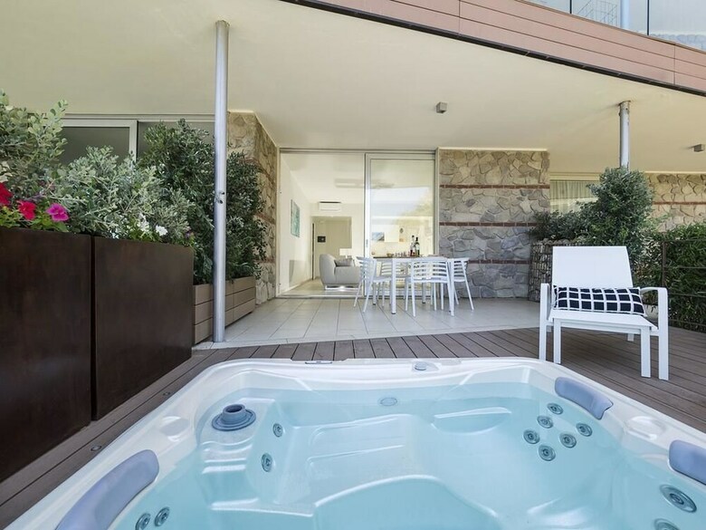 Residencia Isola Bella Infinity Suites