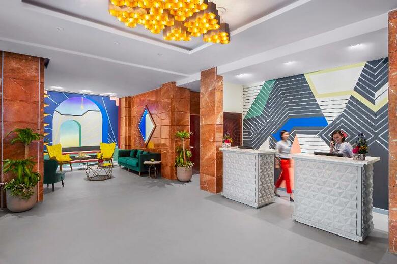 Leva Hotel And Suites, Mazaya Centre