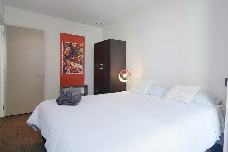 Auckland Cbd Modern 2 Bedroom Apartment