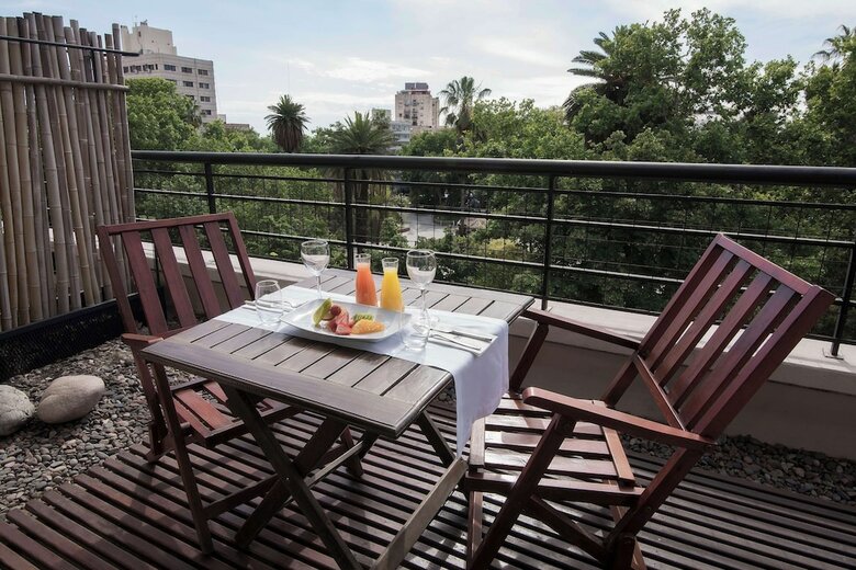 Hotel NH Mendoza Cordillera