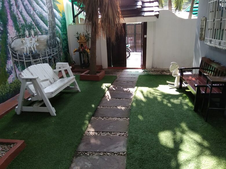 Hotel Kaysorn At Maduza Residence