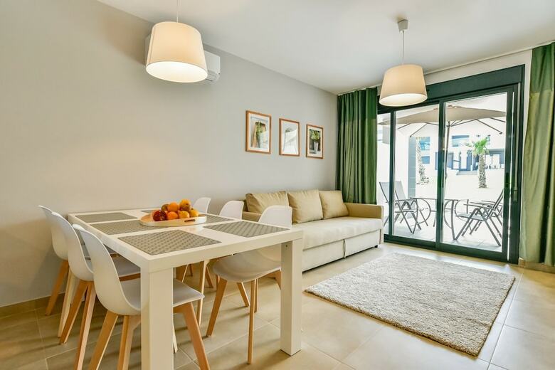 Apartamentos Oasis Beach IX - Amelie