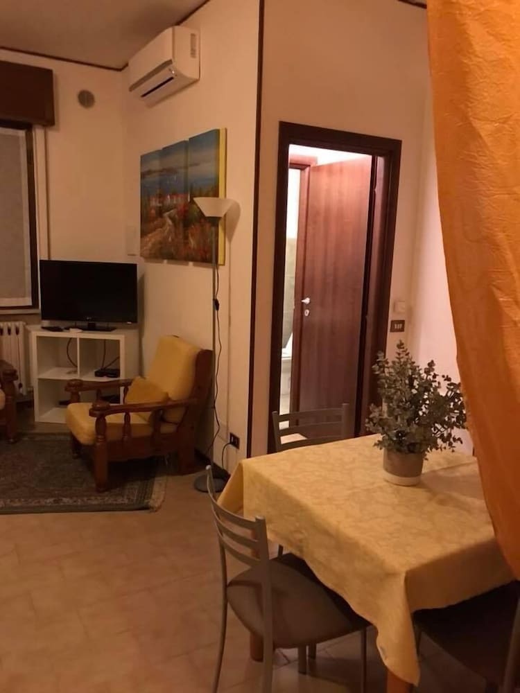 Apartamento Appartamenti Verona Business And Fun