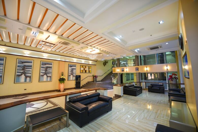 Aparthotel Bmk House Apartments