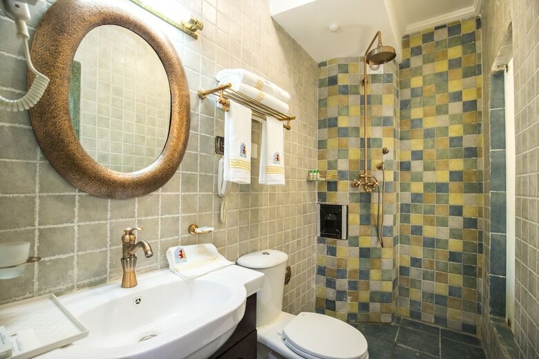 Heritage Hotel Suites And Spa