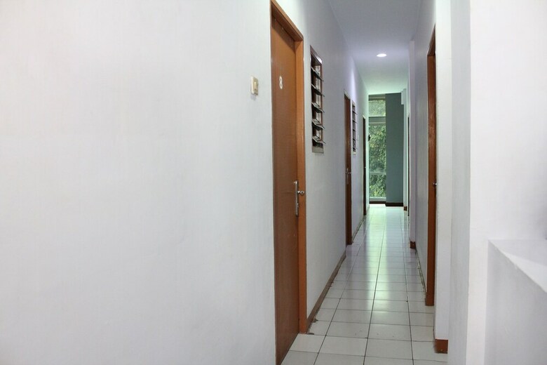 Hotel Oyo 176 Virgo Residence