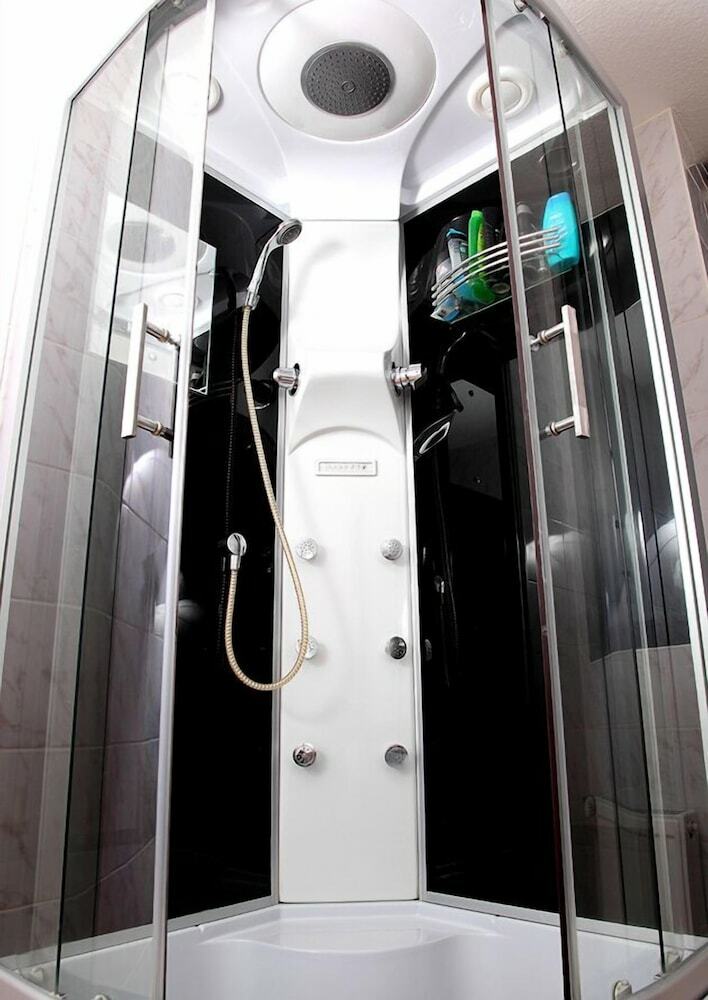 Pension Zimmer K�ln