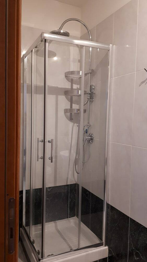 Hotel Leonardo Rome Holidays
