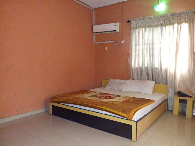 Odey City Hotel