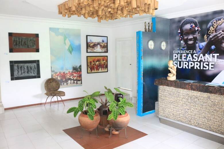 Hotel Naturemark Gallery And Guest House