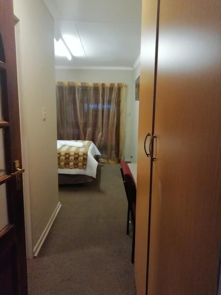 Hotel Rosepark Guest House