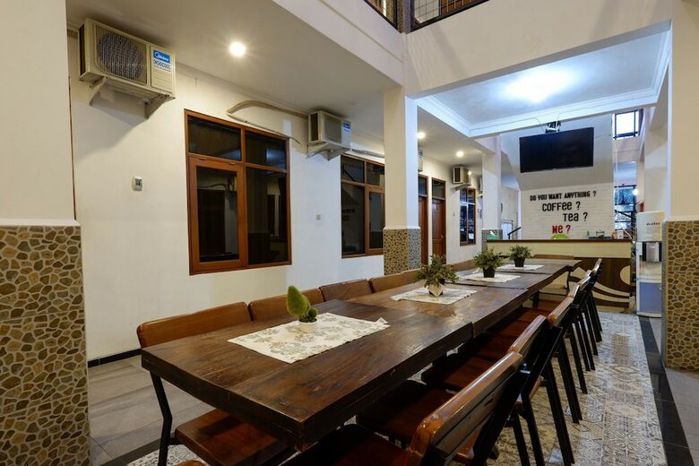 Hotel Reddoorz Near Universitas Diponegoro 2