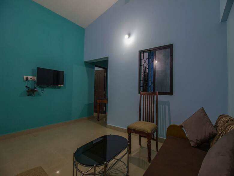 Hotel Oyo 15912 Home Field View 1bhk Mapusa