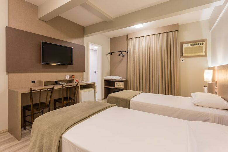 Hotel Farol Da Ilha