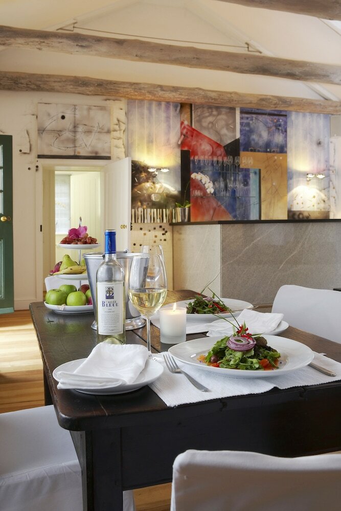 Bed & Breakfast Allee Bleue Hospiltality