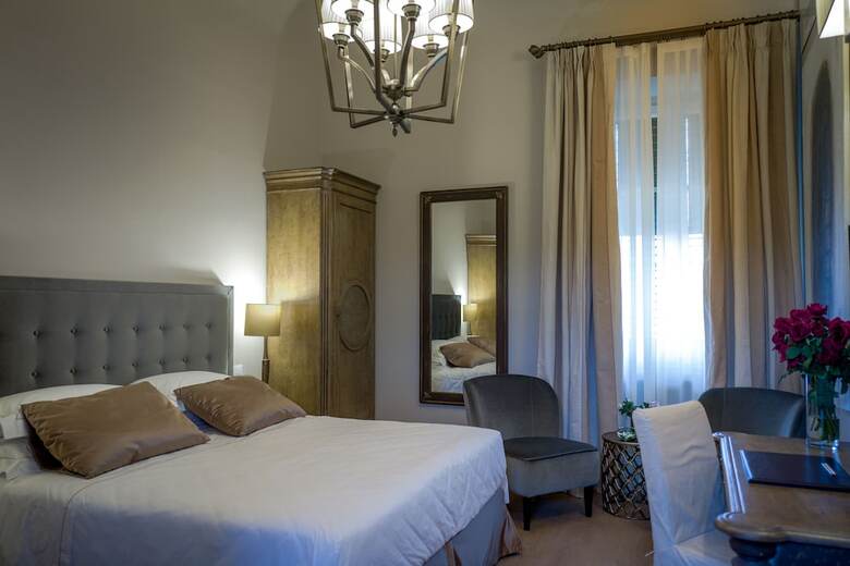 Hotel Relais Villa Lanzirotti