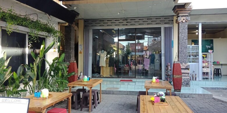 Hotel Rori Homestay
