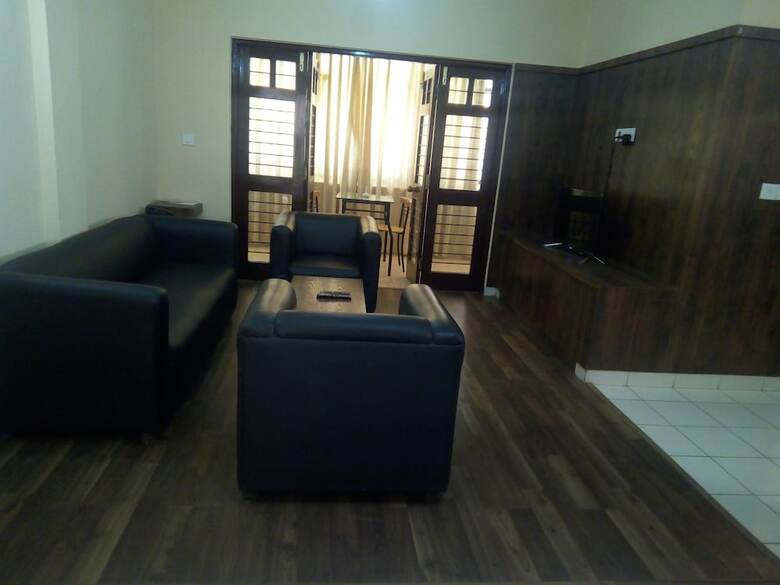 Hotel Samrudhi Suites