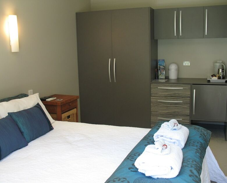 Bed & Breakfast Karapiro Willows Luxury B & B