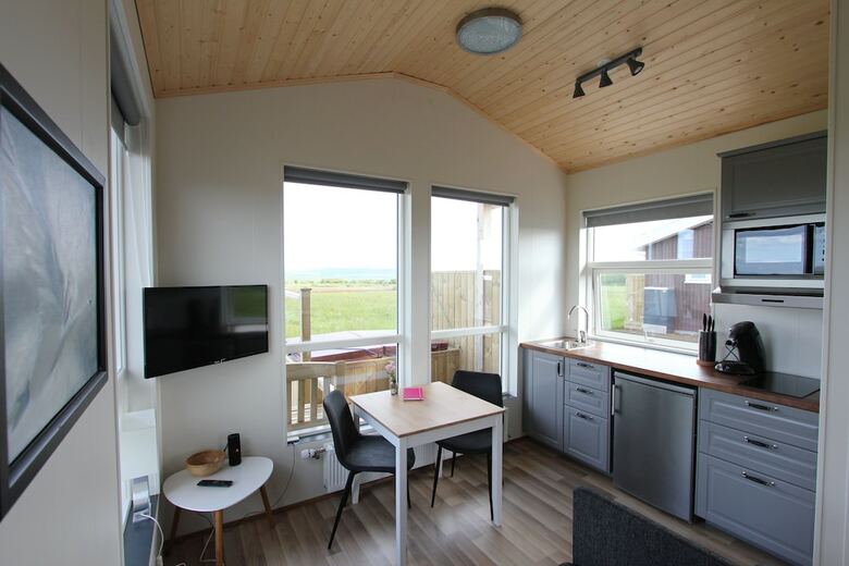 Blue View Cabin 5b (With Hot Tub)