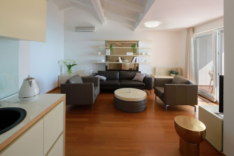 New Luxury Apartments