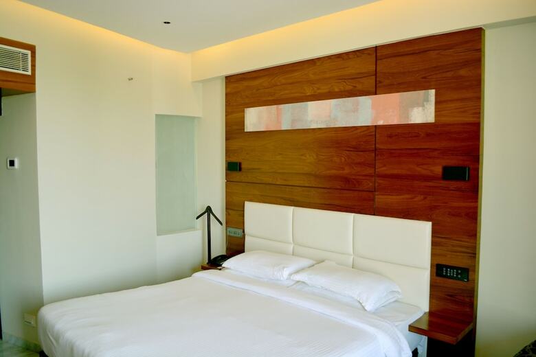 Hotel R K Residency