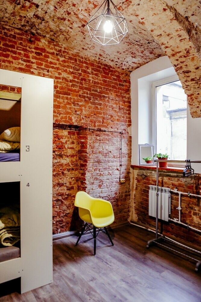 Hostal Proloft Hotel & Hostel