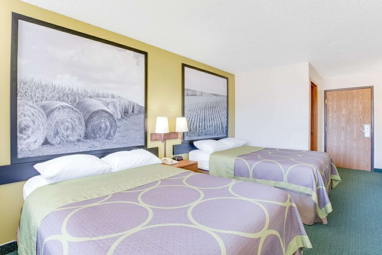 Hotel Super 8 By Wyndham Oelwein