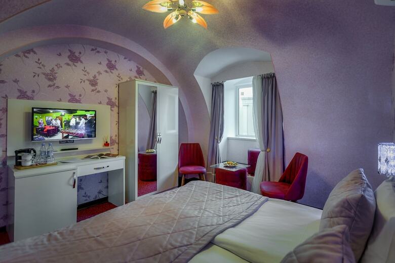 Baku City Hotel