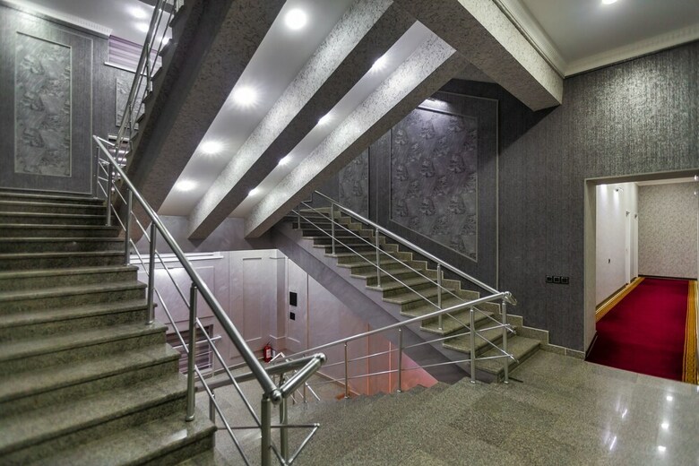 Baku City Hotel