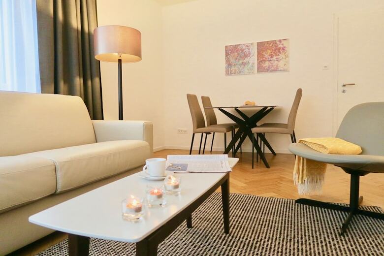 Apartamentos Zurich Furnished Homes