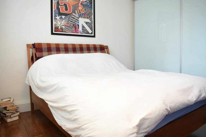 2 Bedroom Apartment Sleeps 4 In Clerkenwell