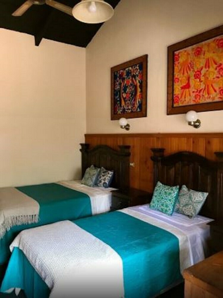 Hotel Boutique Los Lirios